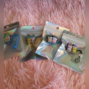 4 Pack straw covers for smaller straws.